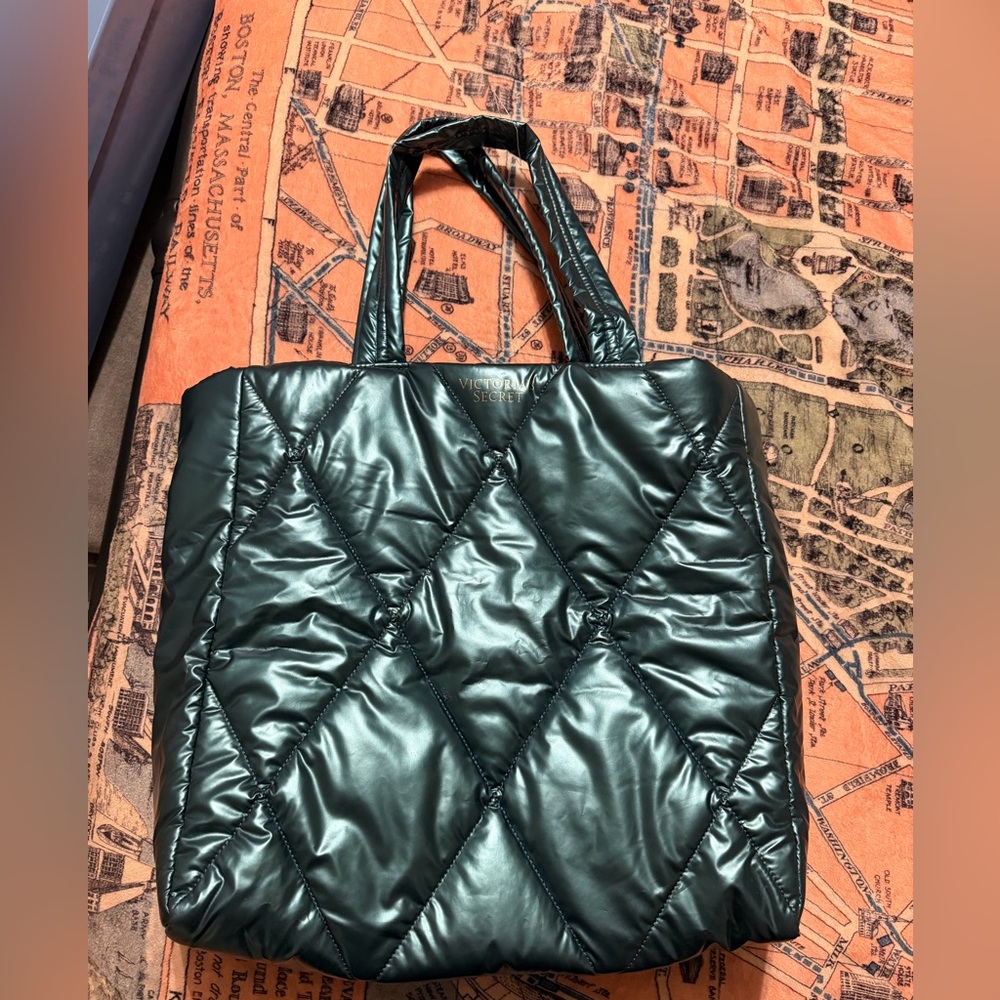 Like New Shiny Green Tote Bag